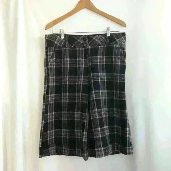 Skirt  Pants - Picture 1 of 7